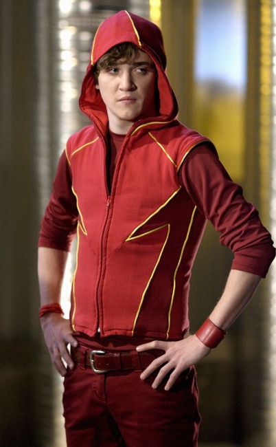 Smallville, Superhero Costumes on TV